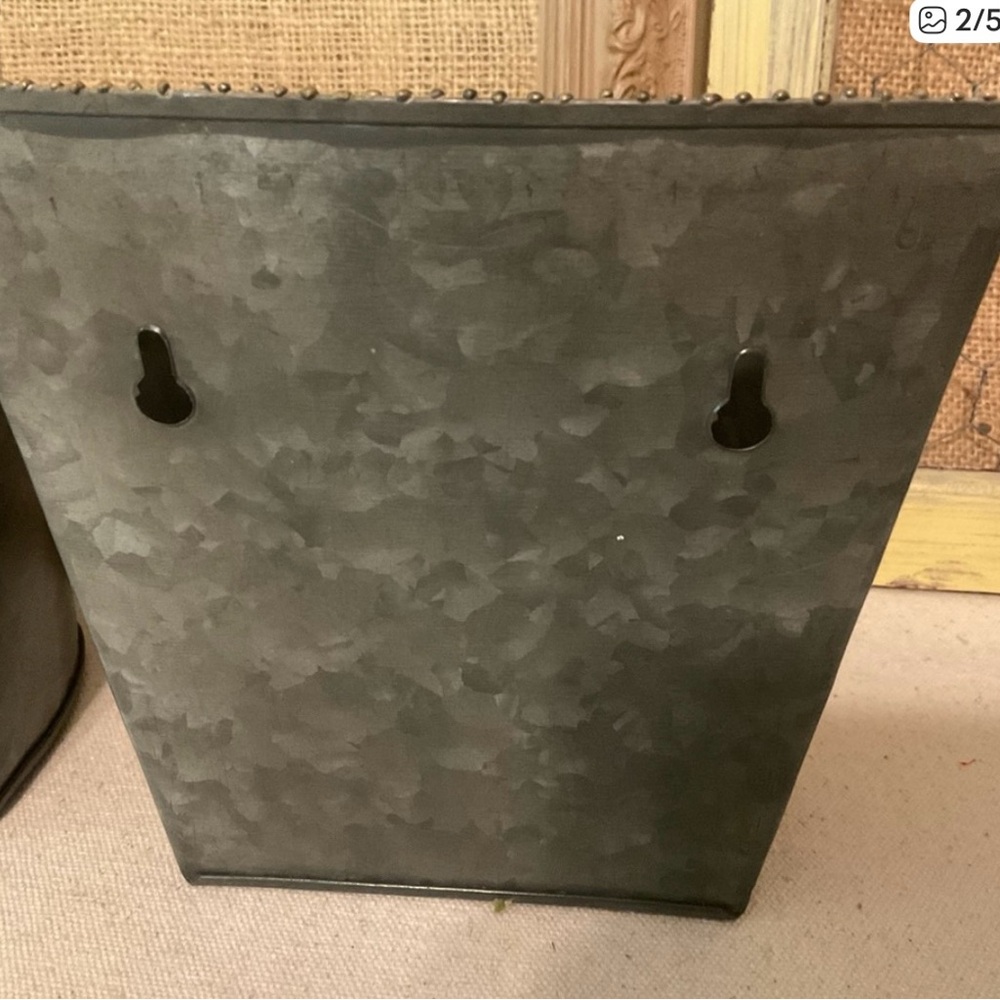 Rustic Metal Wall Planters - Picture 3 of 4